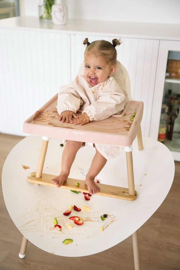 The Nibble and Rest Messi Highchair Food Catcher™: A Game-Changer for Messy Mealtimes