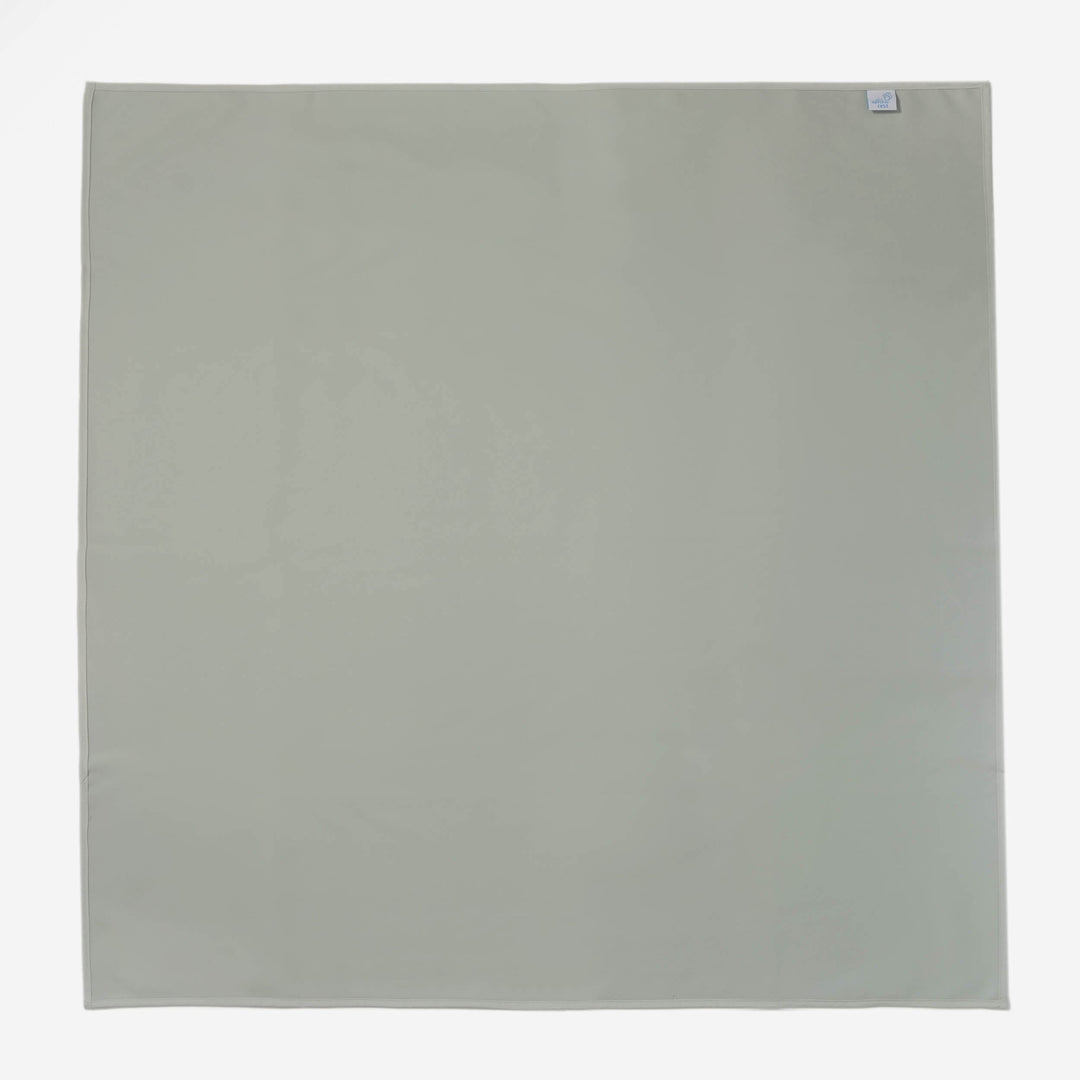 Waterproof Splash Mat – Mess-Free Creativity & Easy Cleanup – nibbleandrest